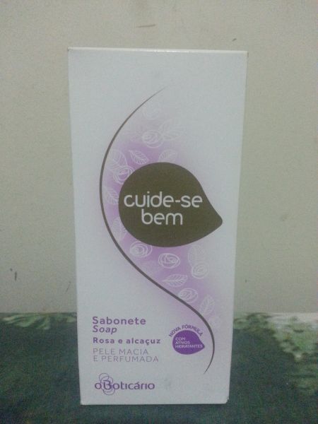 CUIDE-SE BEM sabonete Rosa e alcaçus com 5 unidades 80 g